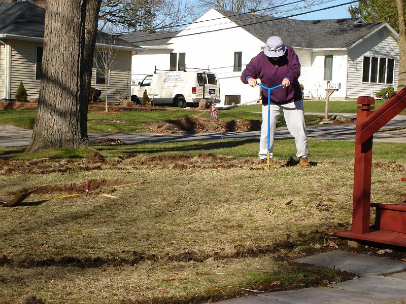 Copy of 275.jpg - A Holy Week project, building a labyrinth.  Judy beginning. 8 April 2006